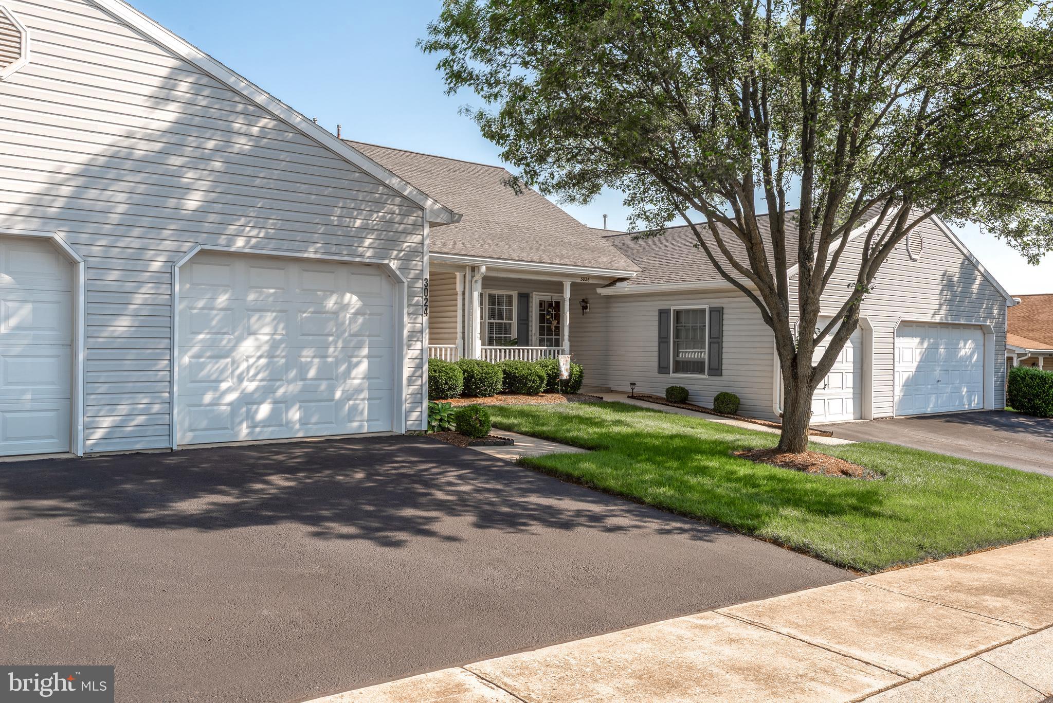 3024 Lakefield Road, Unit 3024 York, PA 17402 - Photo 3 of 31 Gallery Image 3