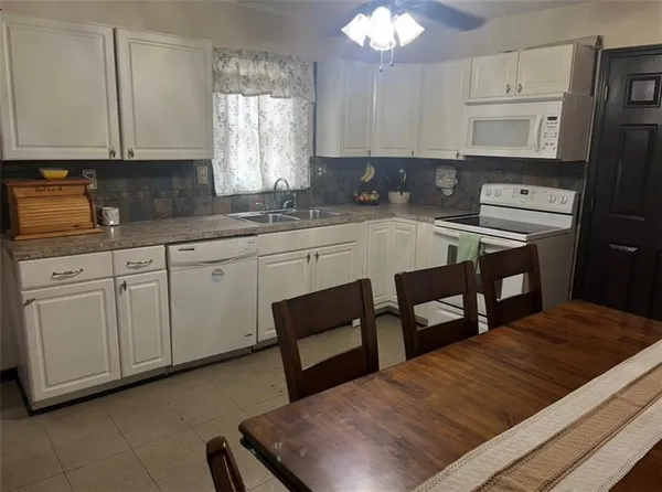 $154,900 | 412 North Garner Street, Lawson, MO 64062