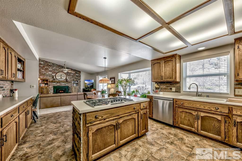 3699 Lakeview Road Carson City, NV 89703 - Photo 8 of 25 Photo 8