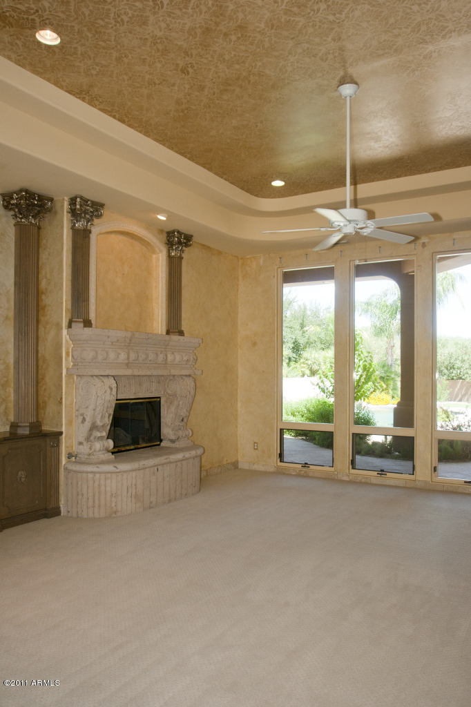 8273 North Coconino Road Paradise Valley, AZ 85253 - Photo 20 of 47 Master Suite