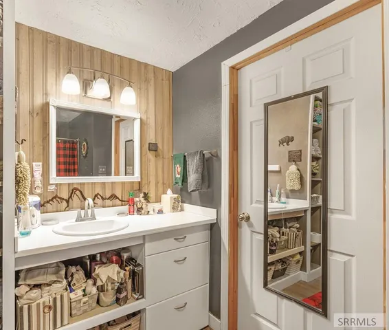 $325,000 | 232 North Spruce Street, Parker, ID 83445