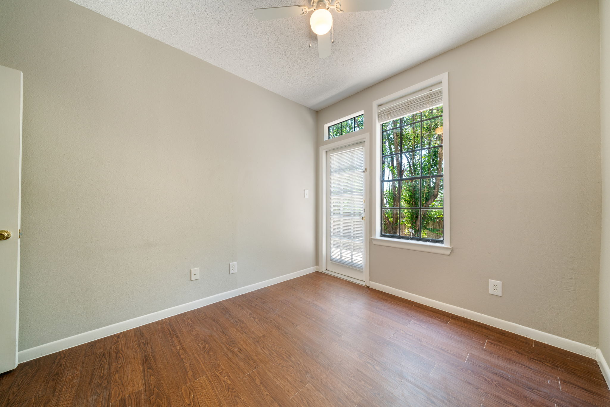 2300 Leon Street, Unit 101 Austin, TX 78705 - Photo 21 of 36