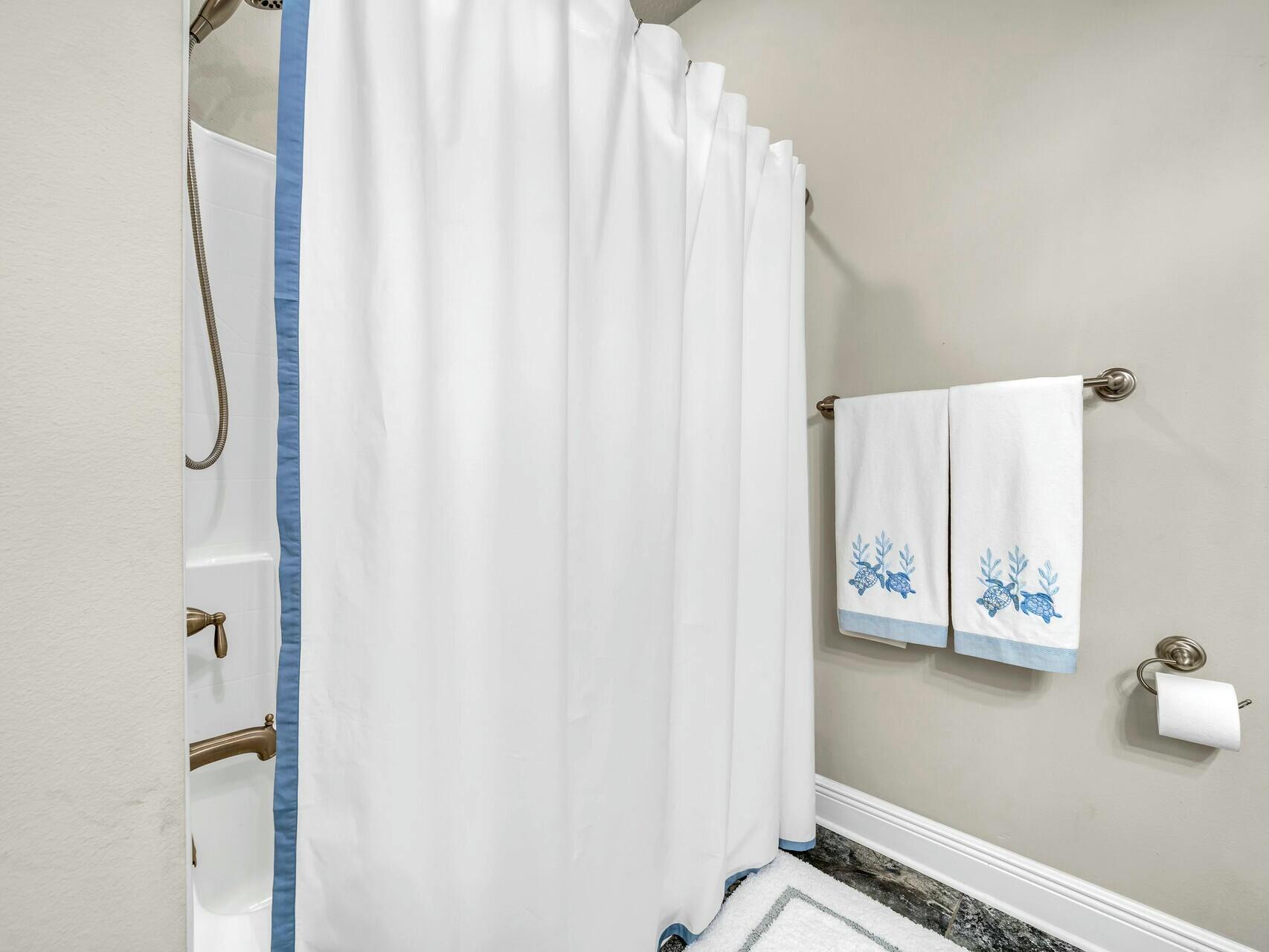 188 Ocean Spray Circle Santa Rosa Beach, FL 32459 - Photo 44 of 75 Secondary Bathroom