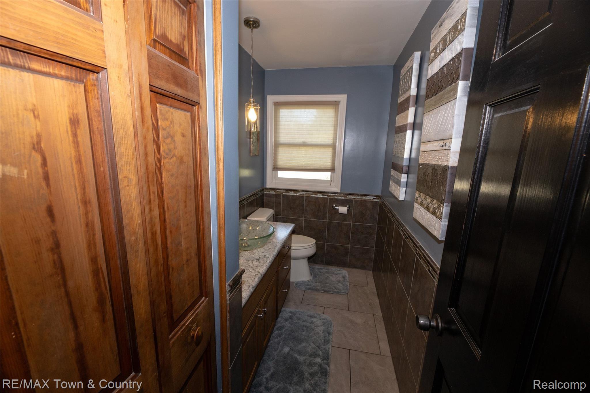 1379 Kennebec Road Grand Blanc, MI 48439 - Photo 22 of 52 22.jpg