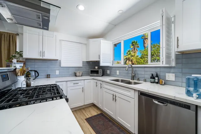 $2,700 | 68695 F Street, Cathedral City, CA 92234