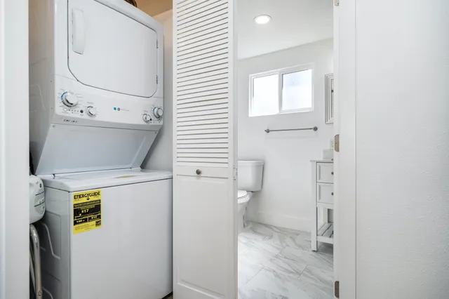 $2,700 | 68695 F Street, Cathedral City, CA 92234