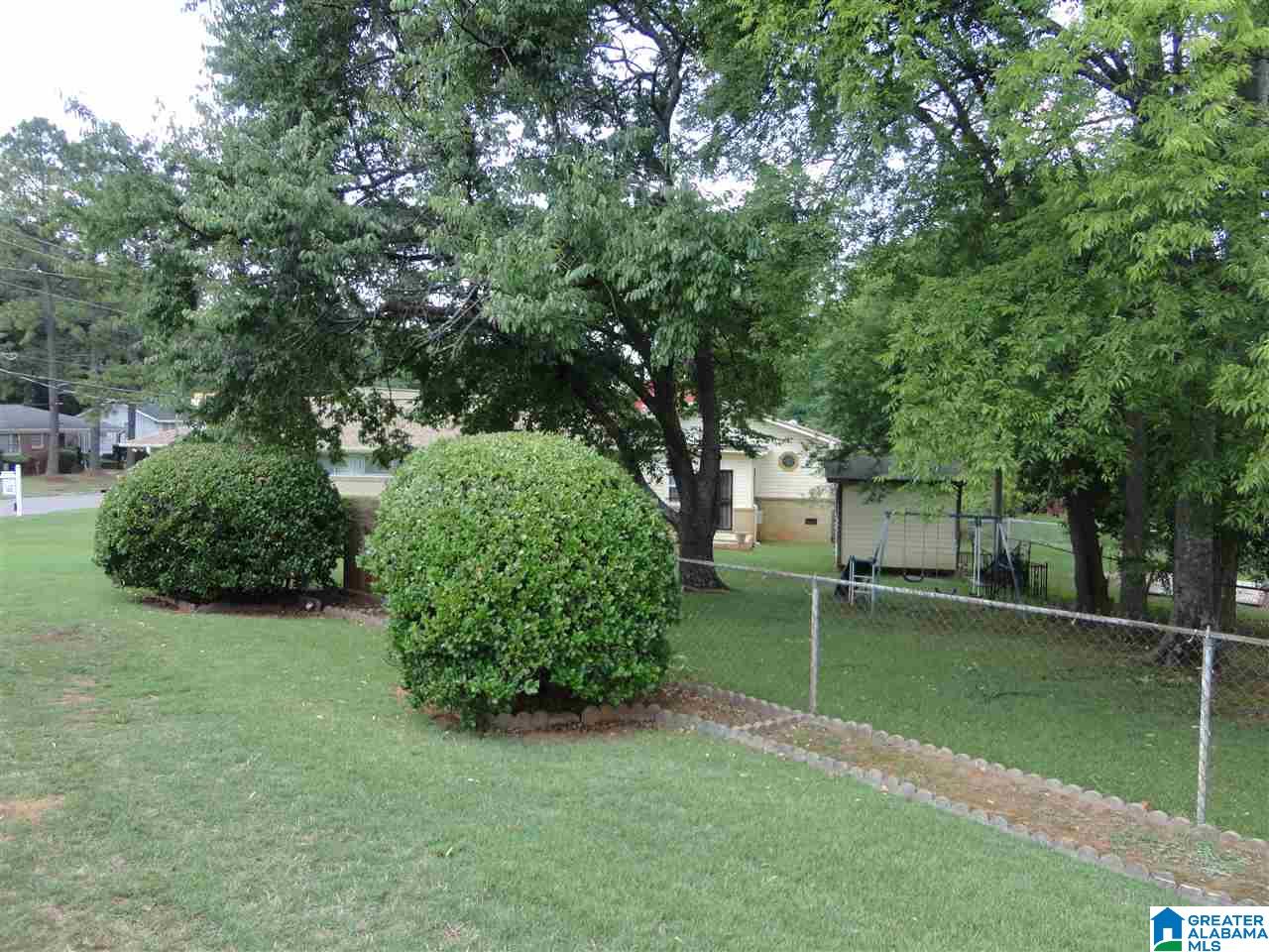 1513 Goldwire Street Southwest Birmingham, AL 35211 - Photo 4 of 28