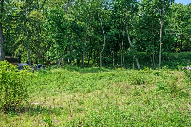 $899,999 | 47102 Cedar Avenue, New Buffalo, MI 49117