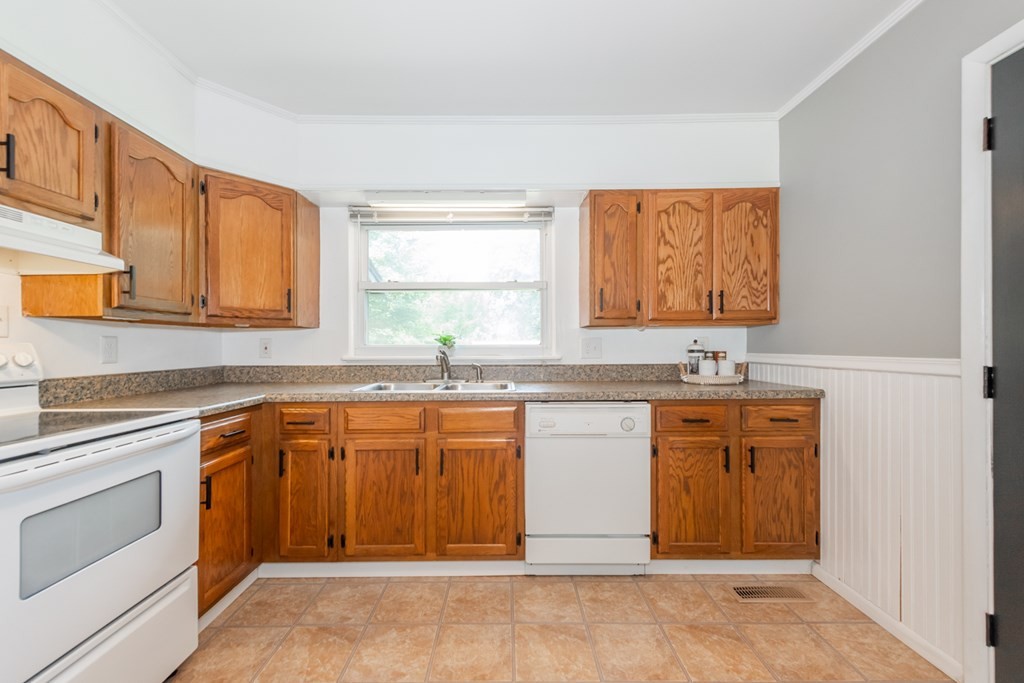 4305 Climbing Road Knoxville, TN 37912 - Photo 8 of 30 Gallery Image 8