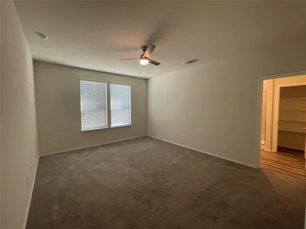 $2,150 | 1801 T H Johnson Drive, Taylor, TX 76574