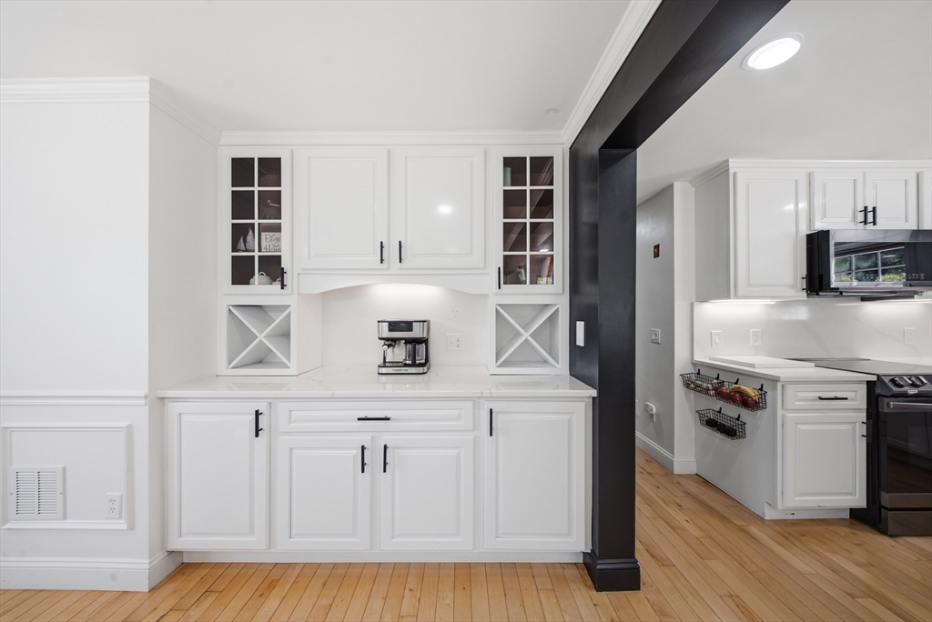 345 Pleasantdale Road Rutland, MA 01543 - Photo 6 of 40
