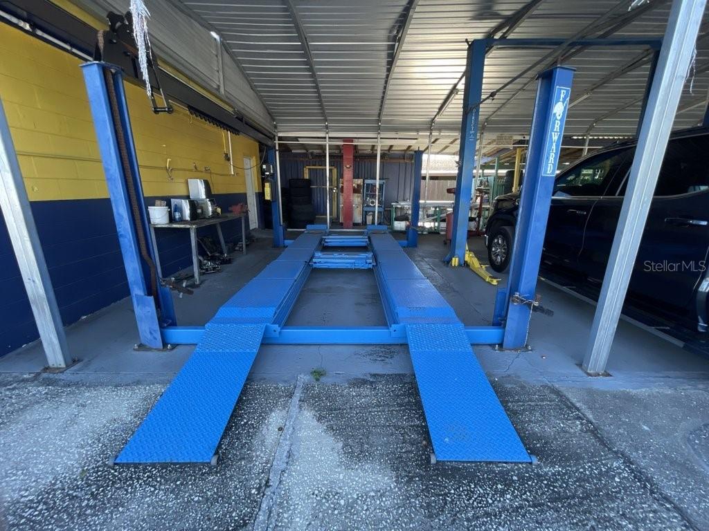 2794 North Orange Blossom Trl Unit 1  