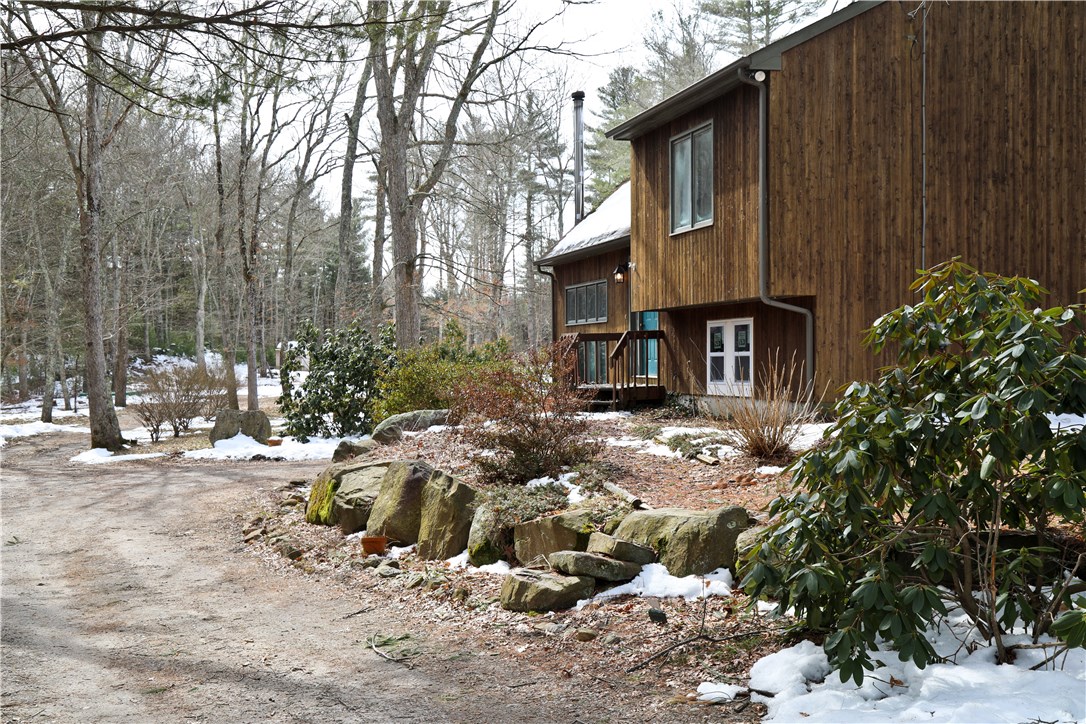 5174 Flat River Road Coventry, RI 02827 - Photo 3 of 29