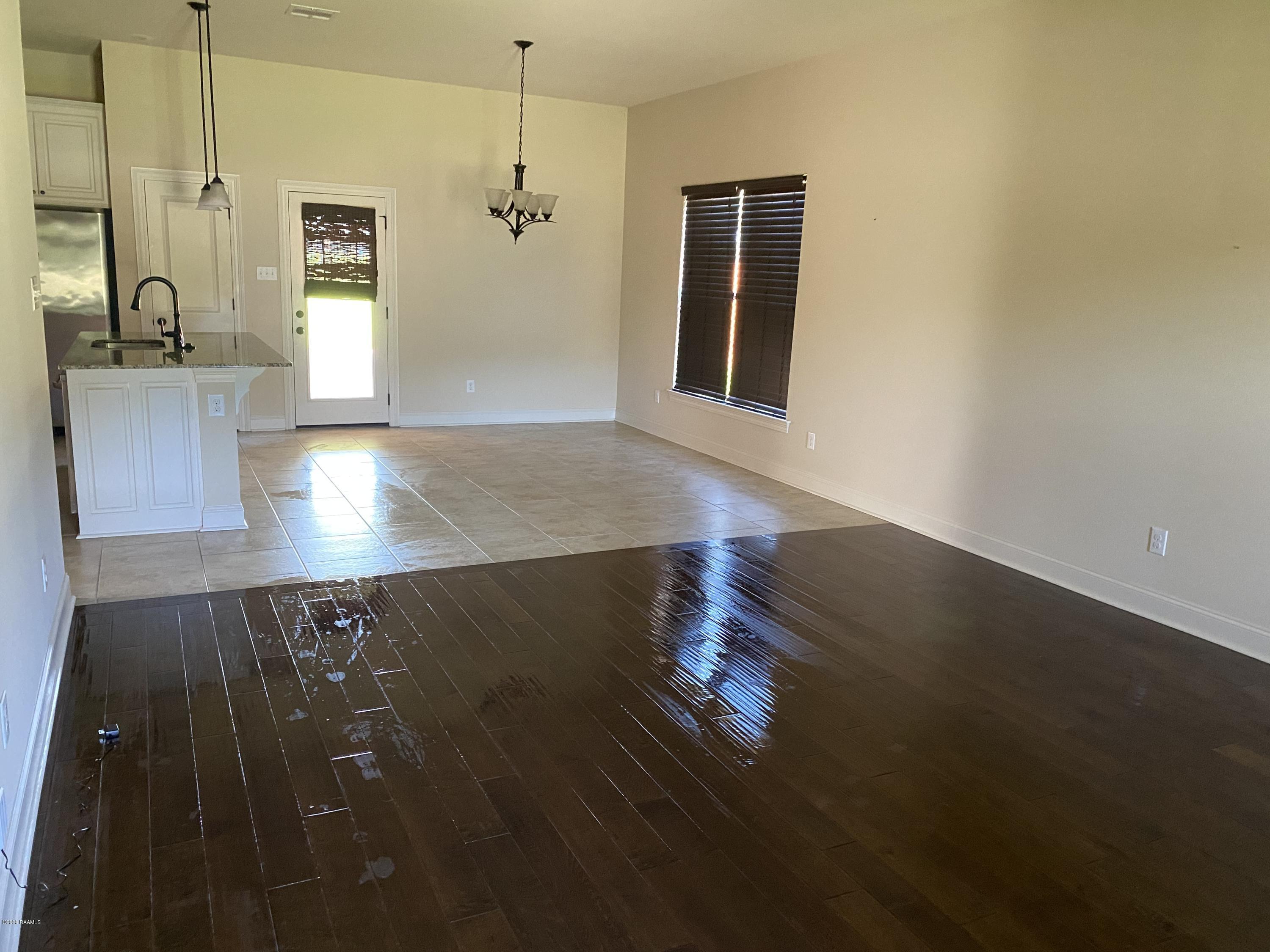 108 Whispering Meadows Road Broussard, LA 70518 - Photo 4 of 12 IMG_4565