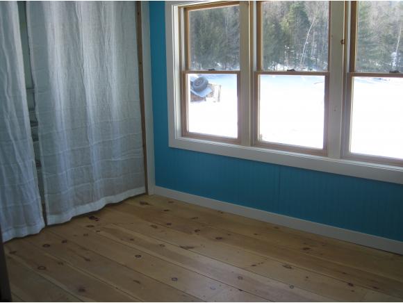 138 Dix Road Hardwick, VT 05843 - Photo 13 of 22