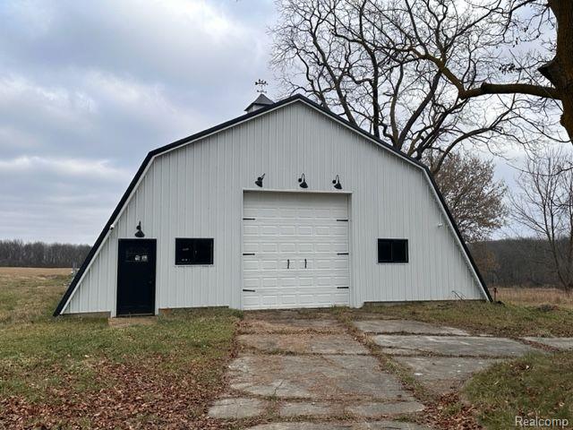 2103 Bullock Road Lapeer, MI 48446 - Photo 1 of 8