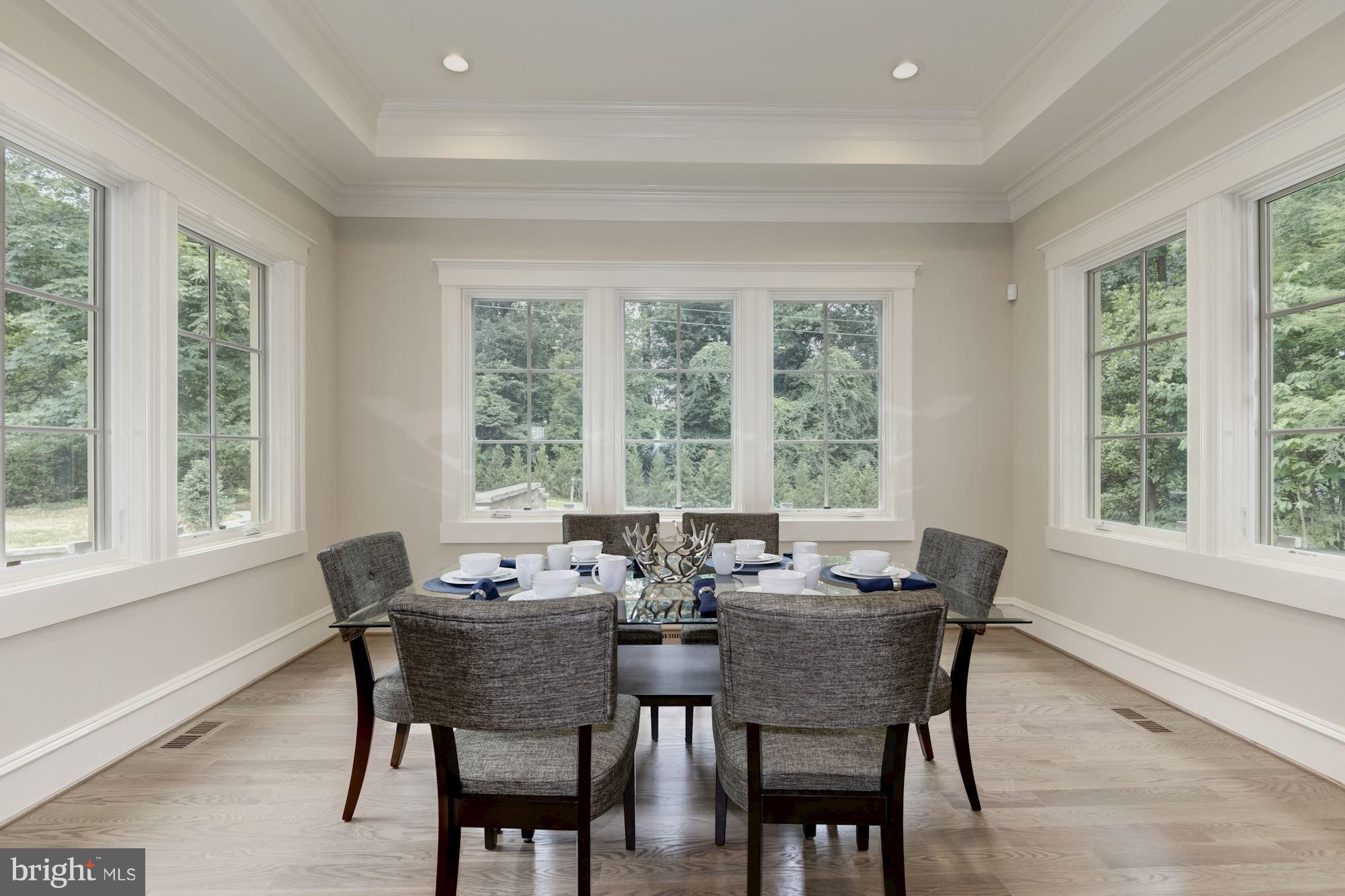 6806 Lupine Lane McLean, VA 22101 - Photo 16 of 30 Breakfast Nook