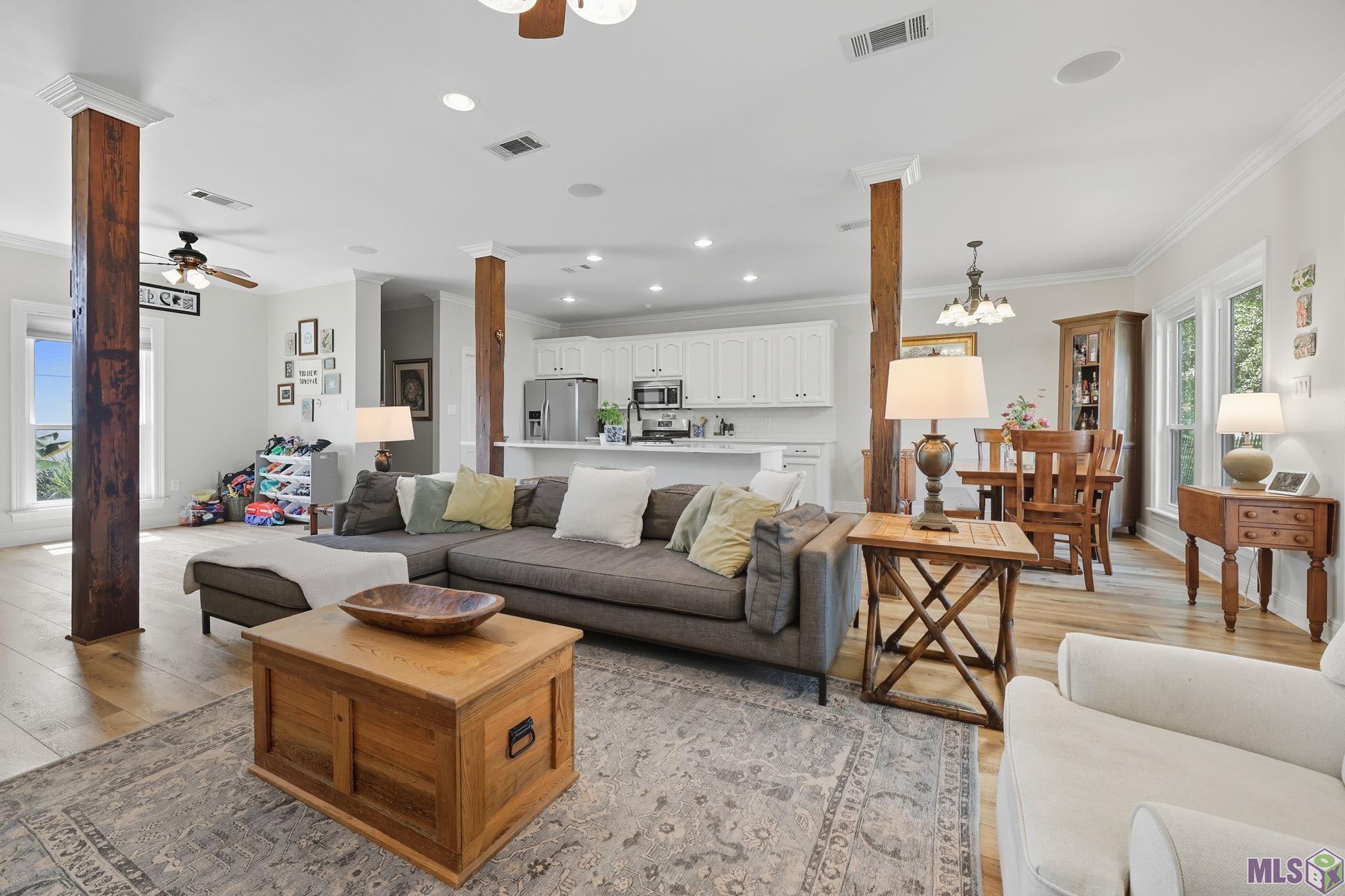 10681 Hilltree Drive Baton Rouge, LA 70810 - Photo 1 of 21