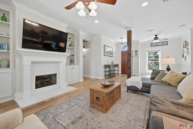 $368,900 | 10681 Hilltree Drive, Baton Rouge, LA 70810