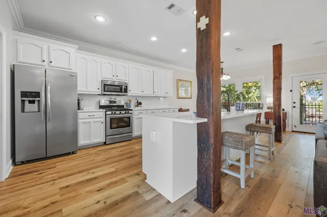 $368,900 | 10681 Hilltree Drive, Baton Rouge, LA 70810