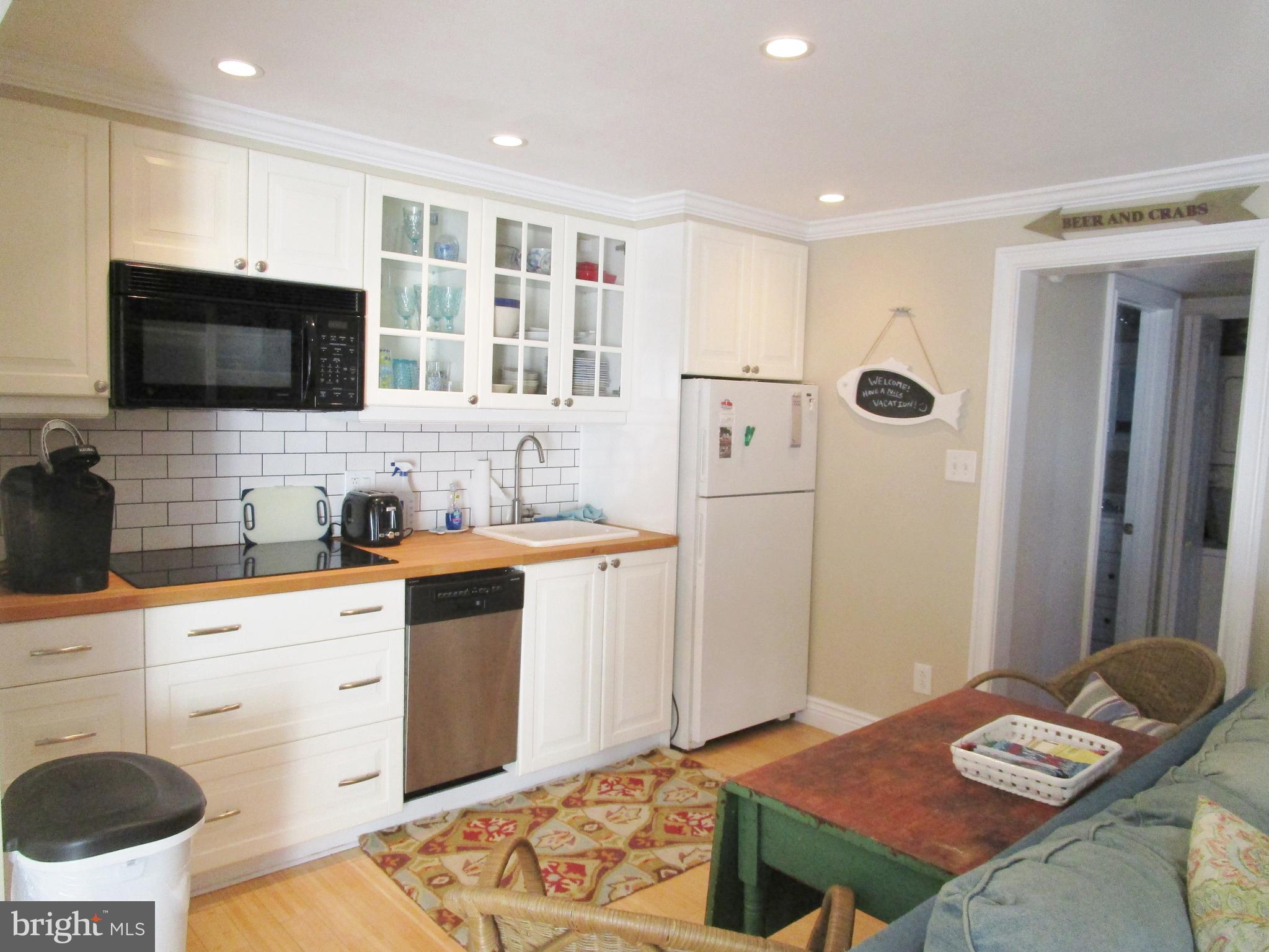 103 Vista Road, Unit 3 Dewey Beach, DE 19971 - Photo 8 of 24 Kitchen