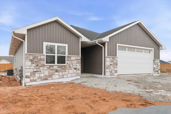 $449,900 | 1280 Autumn Field Lane, De Pere, WI 54115