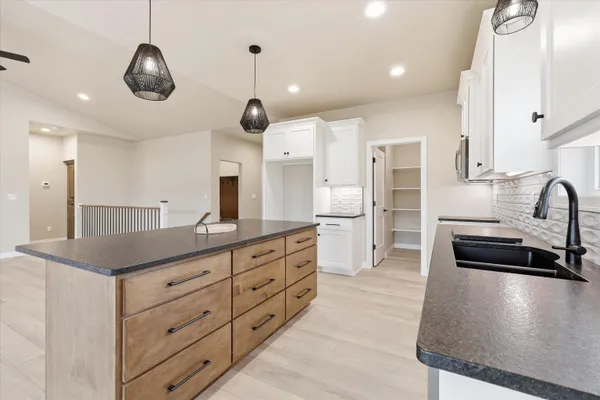 $449,900 | 1280 Autumn Field Lane, De Pere, WI 54115