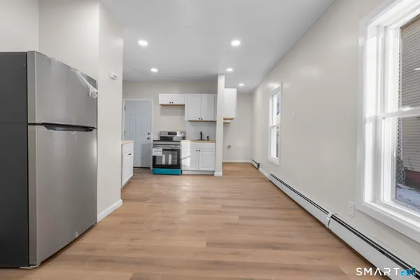 $1,900 | 26-28 Mc Lean Street, Unit 2, Hartford, CT 06114