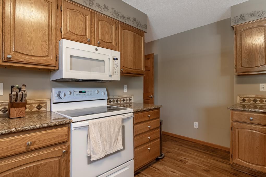 109 Creative Court Mankato, MN 56001 - Photo 15 of 46