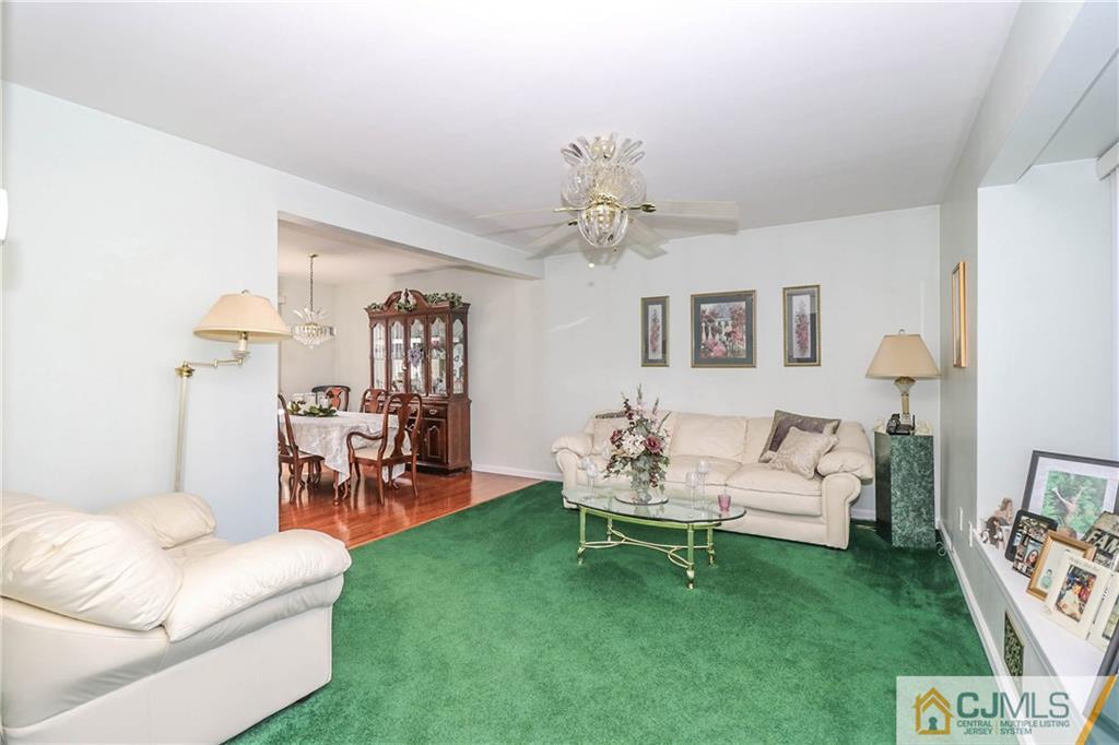 8 Cherry Tree Circle Howell, NJ 07731 - Photo 14 of 25 Gallery Image 14
