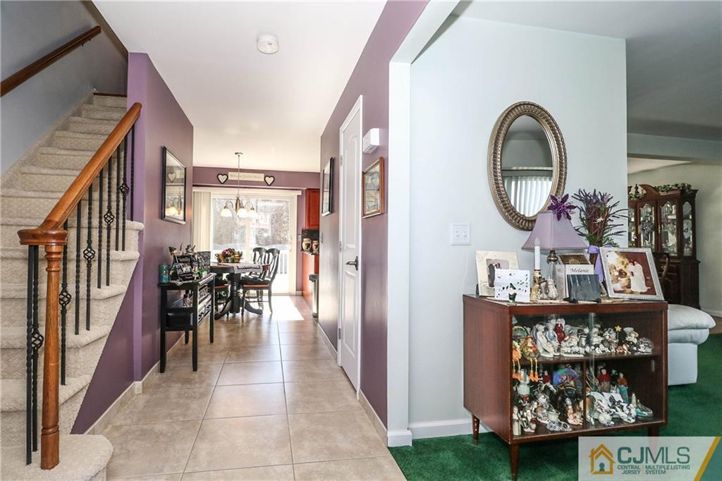 8 Cherry Tree Circle Howell, NJ 07731 - Photo 5 of 25 Gallery Image 5