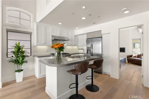 $7,500 | 606 Marigold Avenue, Corona del Mar, CA 92625