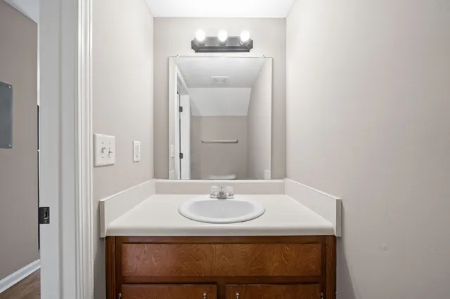 $1,025 | 504 Patriot Park Court, Unit B, Clarksville, TN 37042