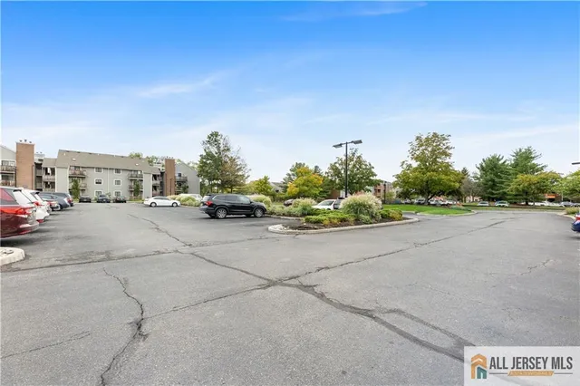 a view of a tennis court