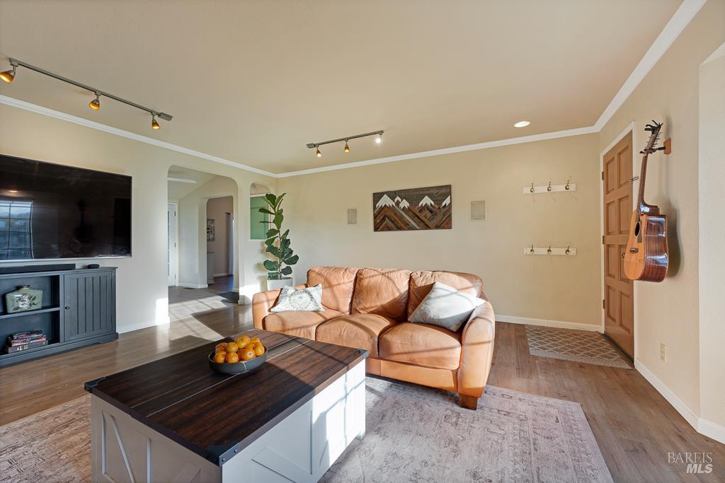 4546 Taylor Avenue Santa Rosa, CA 95407 - Photo 8 of 40