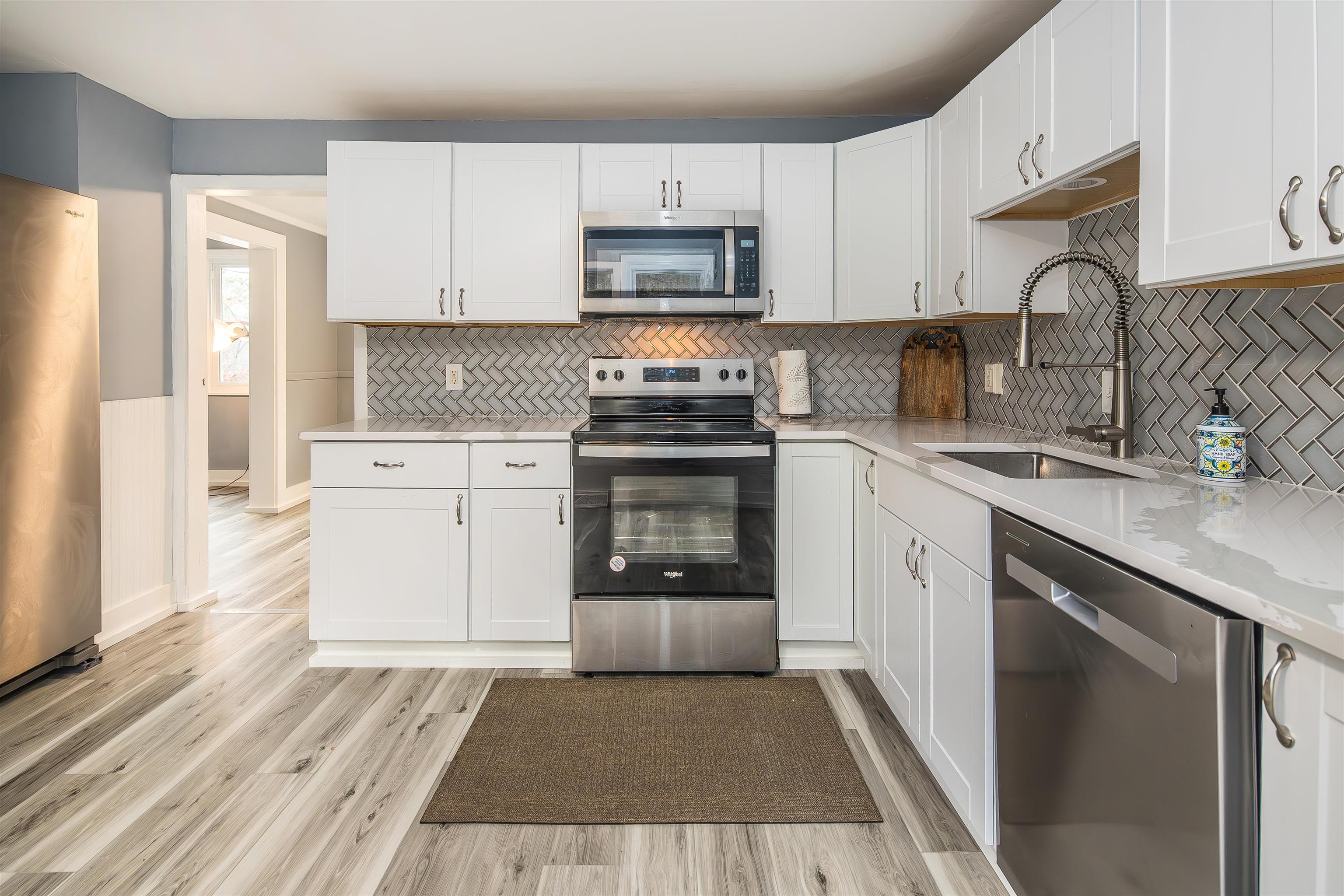 45 Eden Avenue Proctor, VT 05765 - Photo 15 of 29