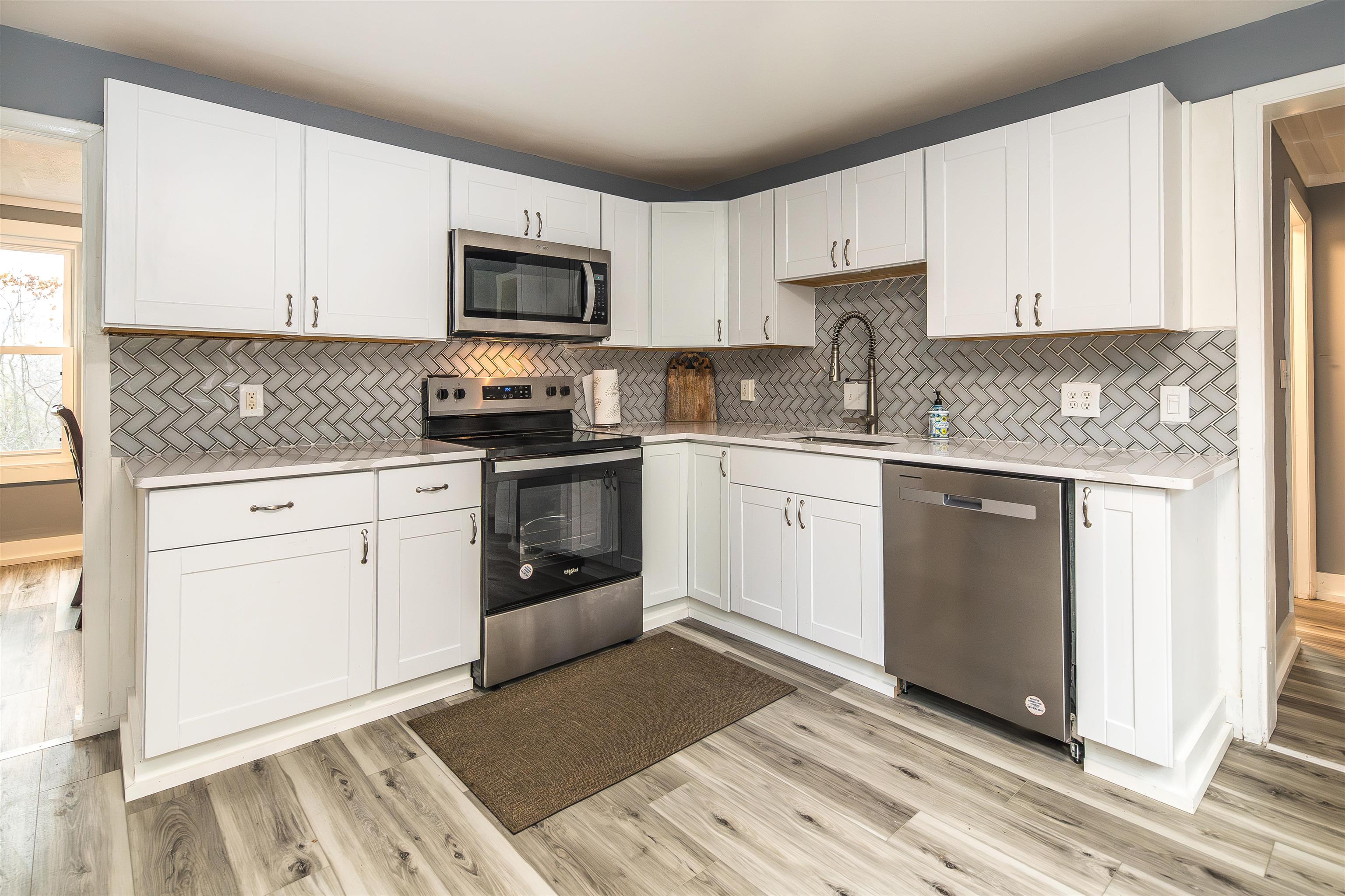 45 Eden Avenue Proctor, VT 05765 - Photo 17 of 29