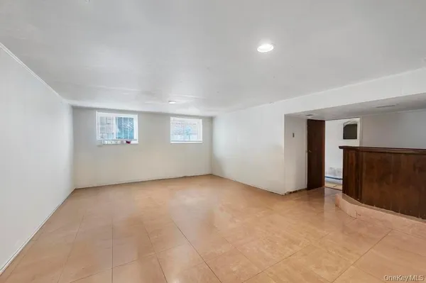 $899,999 | 3263 Milburn Avenue, Baldwin Harbor, NY 11510