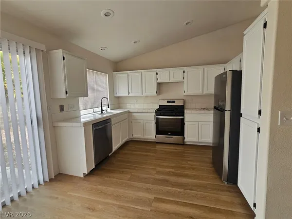 $1,850 | 6612 Woodsworth Avenue, Las Vegas, NV 89108