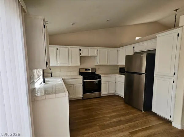 $1,850 | 6612 Woodsworth Avenue, Las Vegas, NV 89108