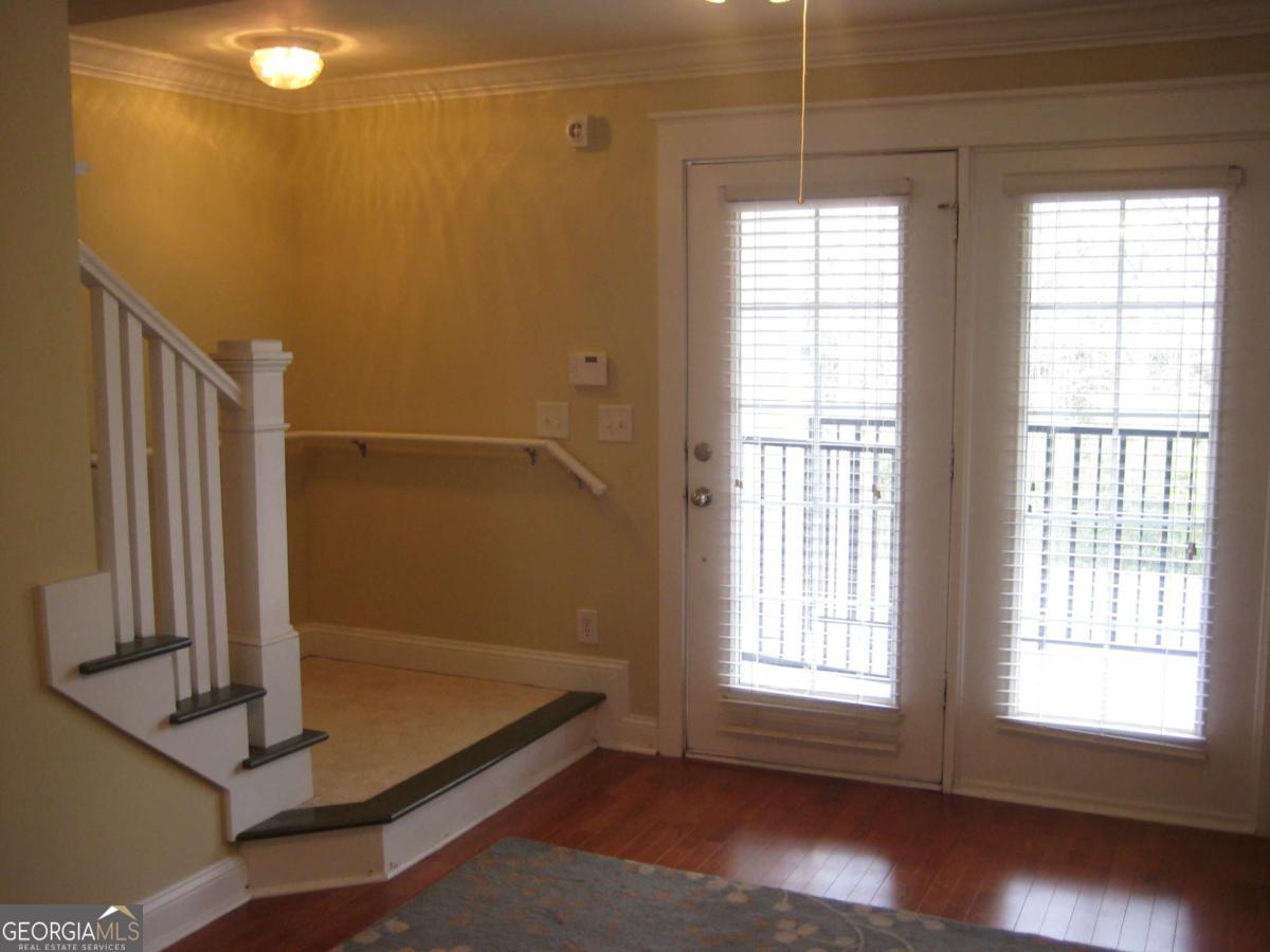 1035 South Barnett Shoals Road, Unit 223 Athens, GA 30605 - Photo 4 of 13