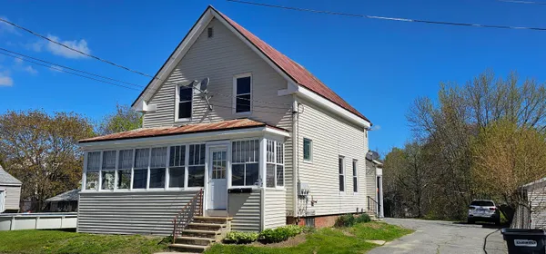 $225,000 | 132 Clinton Avenue, Winslow, ME 04901