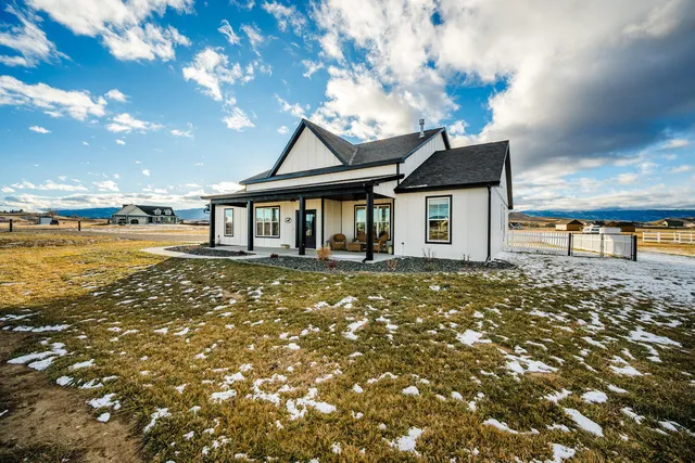 $774,000 | 107 Sand Creek Drive, Buffalo, WY 82834