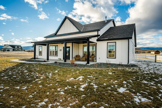 $774,000 | 107 Sand Creek Drive, Buffalo, WY 82834