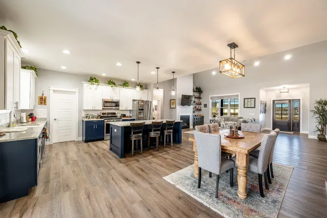 $774,000 | 107 Sand Creek Drive, Buffalo, WY 82834