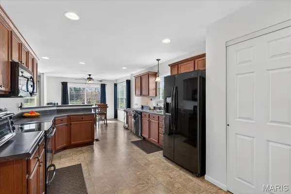 $433,800 | 5037 Bristol Hill Drive, O'Fallon, IL 62269