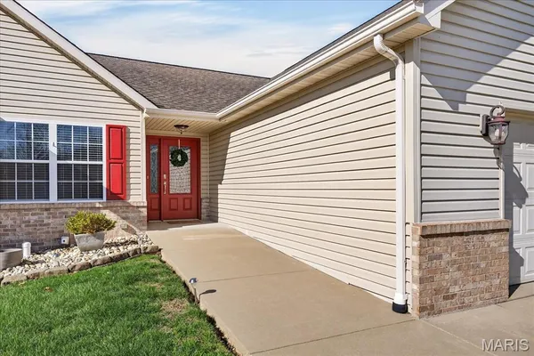 $433,800 | 5037 Bristol Hill Drive, O'Fallon, IL 62269