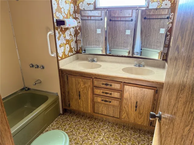 $175,000 | 907 Skip Gray Road, Colchester, NY 13752