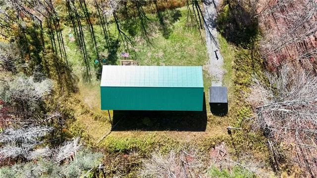 $175,000 | 907 Skip Gray Road, Colchester, NY 13752