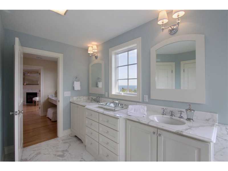 426 Tuckerman Avenue Middletown, RI 02842 - Photo 18 of 32 Master Bath/Spa. Marble counters, whirlpool tub, large glass shower, water closet